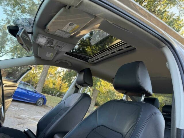 Бежевый Фольксваген Пассат, объемом двигателя 2 л и пробегом 72 тыс. км за 4500 $, фото 11 на Automoto.ua