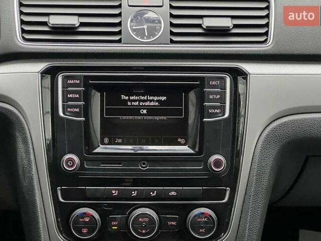 Бежевый Фольксваген Пассат, объемом двигателя 1.8 л и пробегом 128 тыс. км за 10800 $, фото 13 на Automoto.ua