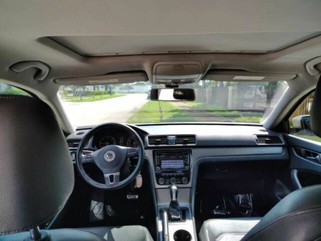 Фольксваген Пассат 2015 в Одессе на Automoto.ua Бежевый Фольксваген Пассат, объемом двигателя 2 л и пробегом 79 тыс. км за 7900 $, фото 6 на Automoto.ua