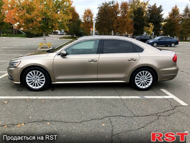 Бежевый Фольксваген Пассат, объемом двигателя 1.8 л и пробегом 200 тыс. км за 12000 $, фото 7 на Automoto.ua