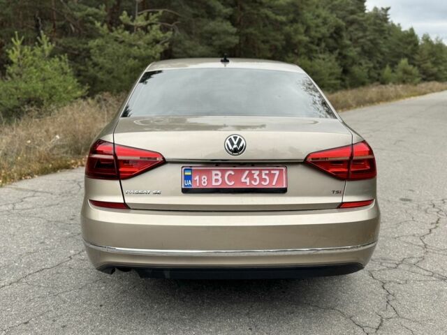 Бежевый Фольксваген Пассат, объемом двигателя 1.8 л и пробегом 172 тыс. км за 11500 $, фото 4 на Automoto.ua