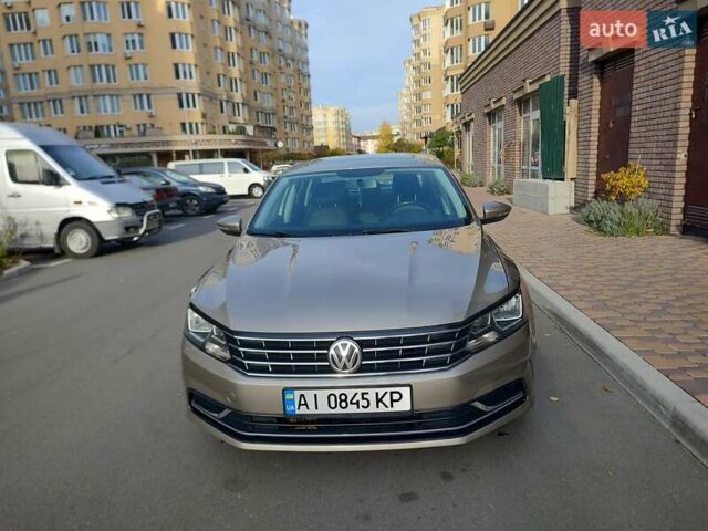 Бежевый Фольксваген Пассат, объемом двигателя 1.8 л и пробегом 75 тыс. км за 14700 $, фото 31 на Automoto.ua