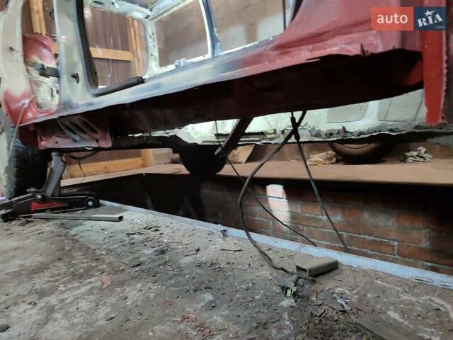 Бежевый Фольксваген Пассат, объемом двигателя 1.6 л и пробегом 300 тыс. км за 1500 $, фото 10 на Automoto.ua