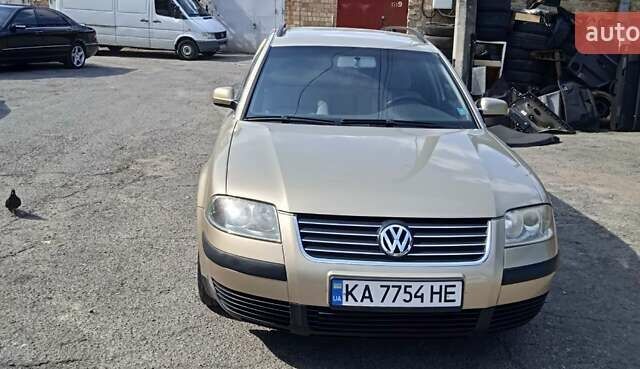 Бежевый Фольксваген Пассат, объемом двигателя 2 л и пробегом 313 тыс. км за 5800 $, фото 4 на Automoto.ua