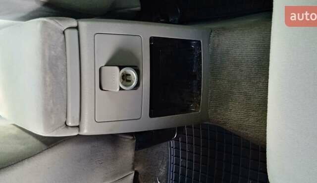 Бежевый Фольксваген Пассат, объемом двигателя 2 л и пробегом 313 тыс. км за 5800 $, фото 18 на Automoto.ua