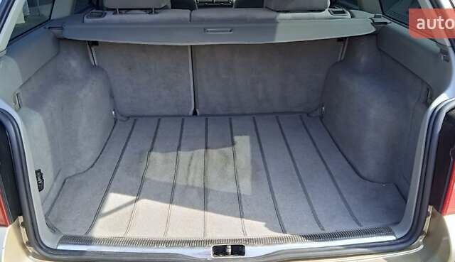 Бежевый Фольксваген Пассат, объемом двигателя 2 л и пробегом 313 тыс. км за 5800 $, фото 9 на Automoto.ua