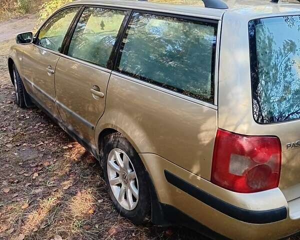 Бежевый Фольксваген Пассат, объемом двигателя 1.9 л и пробегом 470 тыс. км за 2150 $, фото 3 на Automoto.ua