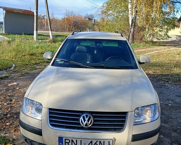 Фольксваген Пассат 2004 в Гниване на Automoto.ua Бежевый Фольксваген Пассат, объемом двигателя 1.9 л и пробегом 320 тыс. км за 1600 $, фото 10 на Automoto.ua