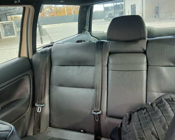 Фольксваген Пассат 2004 в Гниване на Automoto.ua Бежевый Фольксваген Пассат, объемом двигателя 1.9 л и пробегом 320 тыс. км за 1600 $, фото 6 на Automoto.ua