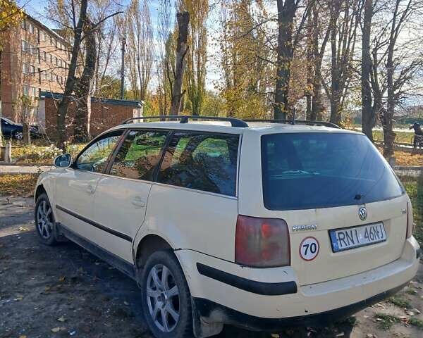 Фольксваген Пассат 2004 в Гниване на Automoto.ua Бежевый Фольксваген Пассат, объемом двигателя 1.9 л и пробегом 320 тыс. км за 1600 $, фото 9 на Automoto.ua