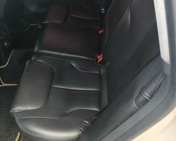 Бежевий Фольксваген Пассат, об'ємом двигуна 2 л та пробігом 360 тис. км за 5999 $, фото 3 на Automoto.ua