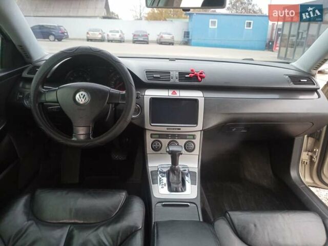 Бежевый Фольксваген Пассат, объемом двигателя 2 л и пробегом 217 тыс. км за 6500 $, фото 11 на Automoto.ua