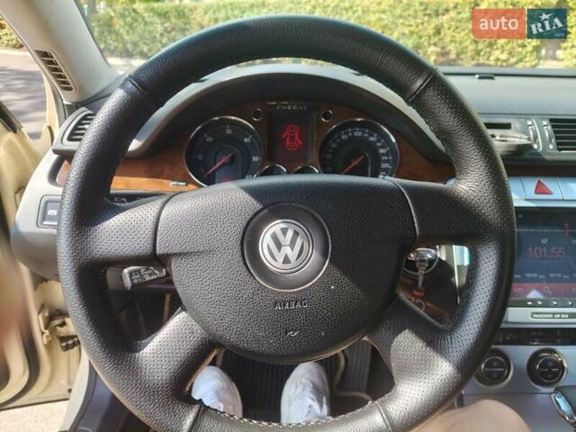 Бежевий Фольксваген Пассат, об'ємом двигуна 2 л та пробігом 360 тис. км за 5999 $, фото 7 на Automoto.ua