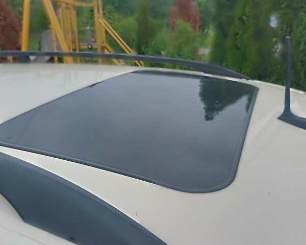 Бежевий Фольксваген Пассат, об'ємом двигуна 2 л та пробігом 304 тис. км за 6500 $, фото 1 на Automoto.ua