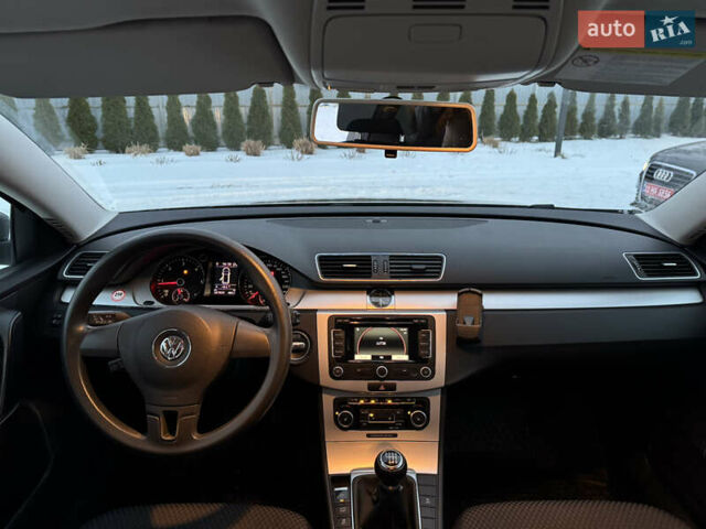 Бежевий Фольксваген Пассат, об'ємом двигуна 1.97 л та пробігом 267 тис. км за 9999 $, фото 17 на Automoto.ua