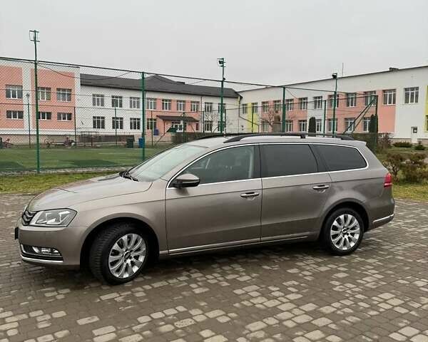 Бежевий Фольксваген Пассат, об'ємом двигуна 2 л та пробігом 230 тис. км за 9400 $, фото 9 на Automoto.ua
