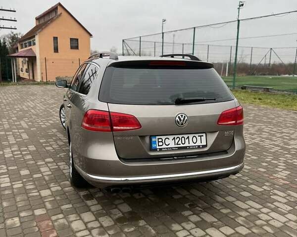 Бежевий Фольксваген Пассат, об'ємом двигуна 2 л та пробігом 230 тис. км за 9400 $, фото 5 на Automoto.ua