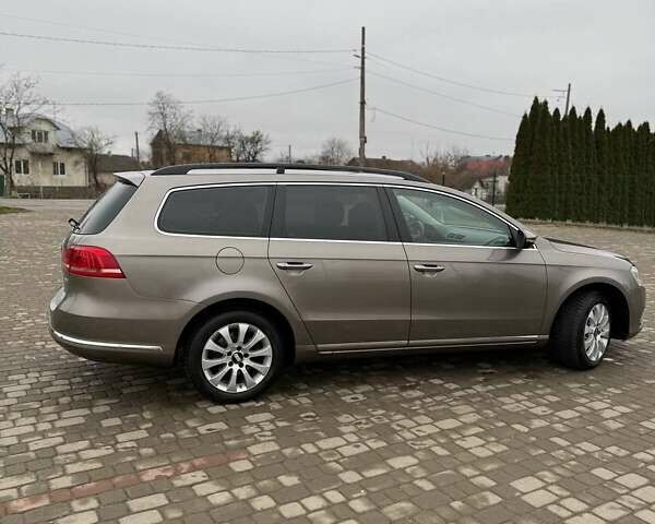 Бежевий Фольксваген Пассат, об'ємом двигуна 2 л та пробігом 230 тис. км за 9400 $, фото 8 на Automoto.ua