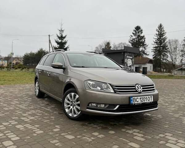 Бежевий Фольксваген Пассат, об'ємом двигуна 2 л та пробігом 230 тис. км за 9400 $, фото 7 на Automoto.ua