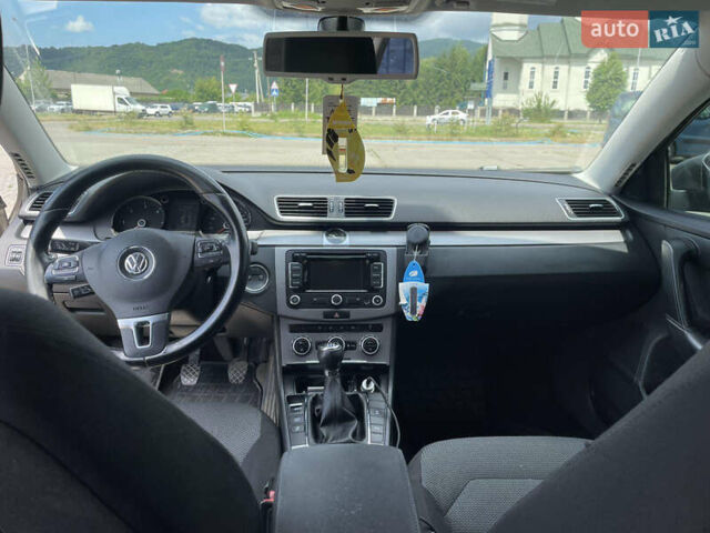 Бежевый Фольксваген Пассат, объемом двигателя 1.6 л и пробегом 330 тыс. км за 8200 $, фото 10 на Automoto.ua