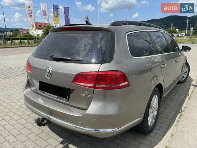 Бежевый Фольксваген Пассат, объемом двигателя 1.6 л и пробегом 330 тыс. км за 8200 $, фото 12 на Automoto.ua