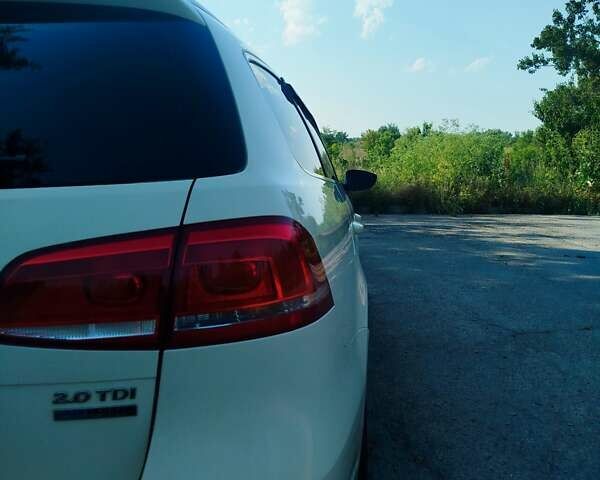 Бежевый Фольксваген Пассат, объемом двигателя 2 л и пробегом 420 тыс. км за 10300 $, фото 9 на Automoto.ua