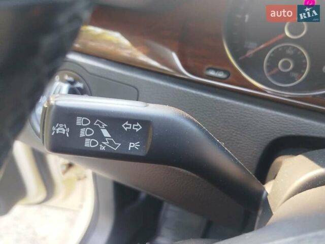 Бежевый Фольксваген Пассат, объемом двигателя 2 л и пробегом 420 тыс. км за 10300 $, фото 24 на Automoto.ua