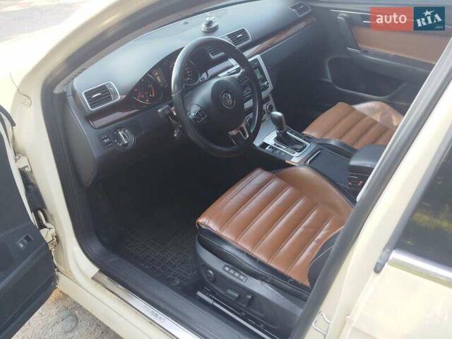 Бежевый Фольксваген Пассат, объемом двигателя 2 л и пробегом 420 тыс. км за 10300 $, фото 11 на Automoto.ua