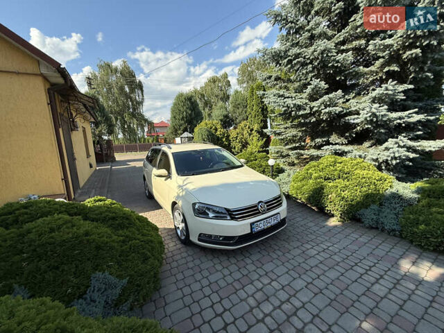 Бежевий Фольксваген Пассат, об'ємом двигуна 2 л та пробігом 284 тис. км за 9800 $, фото 11 на Automoto.ua