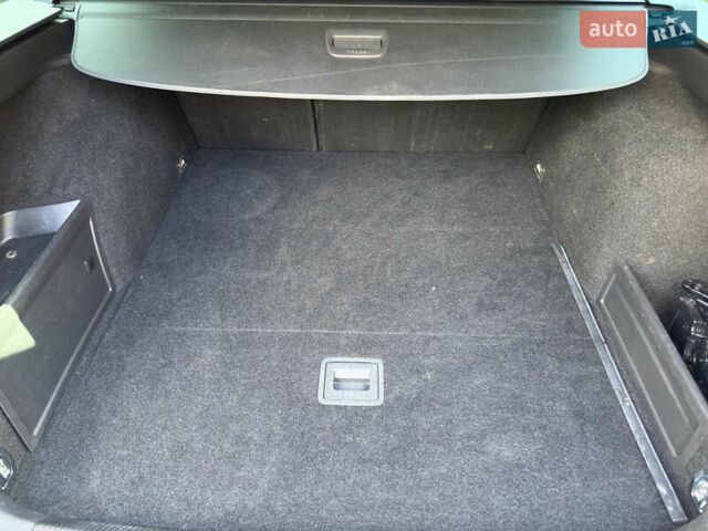 Бежевий Фольксваген Пассат, об'ємом двигуна 2 л та пробігом 284 тис. км за 9800 $, фото 24 на Automoto.ua