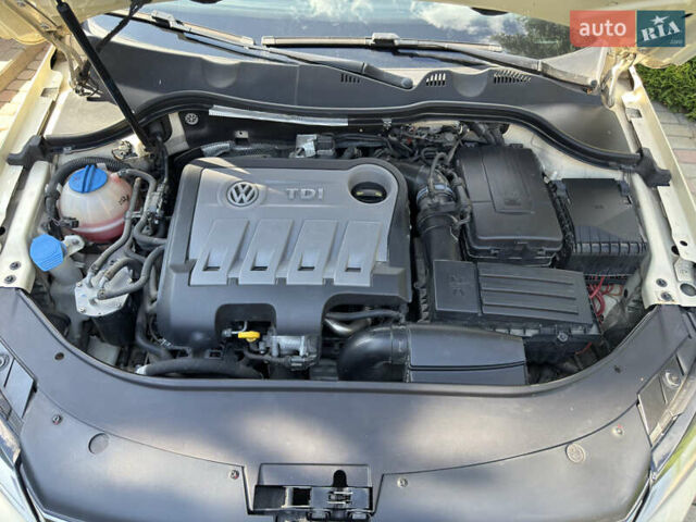 Бежевий Фольксваген Пассат, об'ємом двигуна 2 л та пробігом 284 тис. км за 9800 $, фото 33 на Automoto.ua