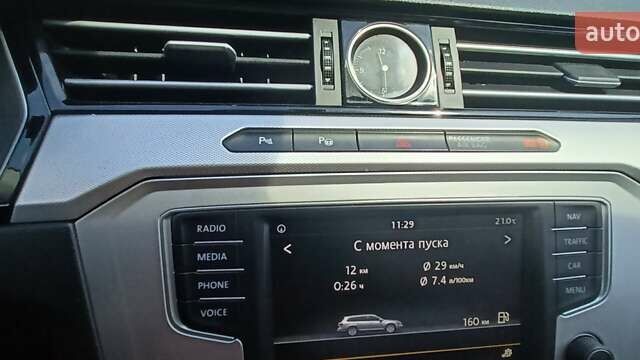 Бежевый Фольксваген Пассат, объемом двигателя 1.6 л и пробегом 247 тыс. км за 13400 $, фото 18 на Automoto.ua