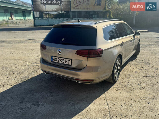 Бежевый Фольксваген Пассат, объемом двигателя 1.6 л и пробегом 300 тыс. км за 12000 $, фото 9 на Automoto.ua