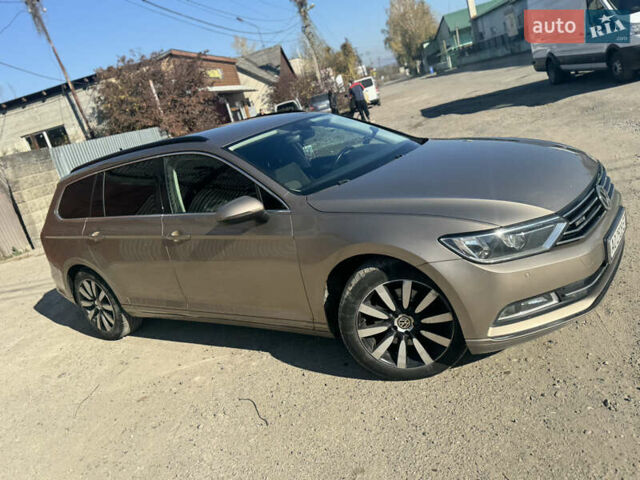 Бежевый Фольксваген Пассат, объемом двигателя 1.6 л и пробегом 300 тыс. км за 12000 $, фото 11 на Automoto.ua