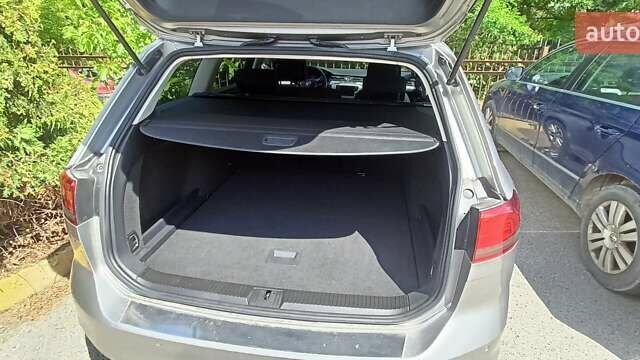 Бежевый Фольксваген Пассат, объемом двигателя 1.6 л и пробегом 247 тыс. км за 13400 $, фото 10 на Automoto.ua