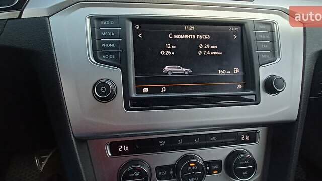 Бежевый Фольксваген Пассат, объемом двигателя 1.6 л и пробегом 247 тыс. км за 13400 $, фото 19 на Automoto.ua