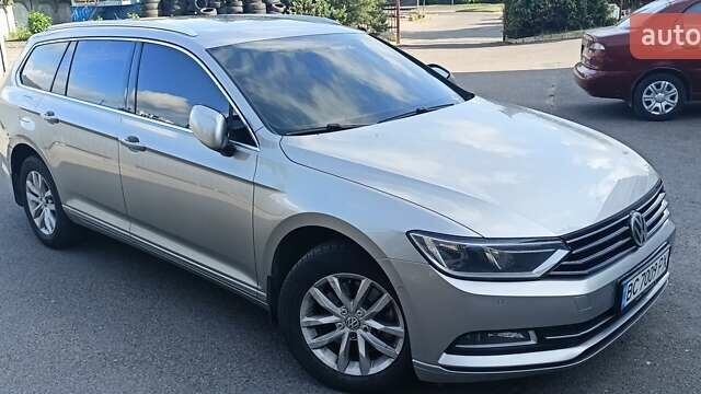 Бежевый Фольксваген Пассат, объемом двигателя 1.6 л и пробегом 247 тыс. км за 13400 $, фото 9 на Automoto.ua