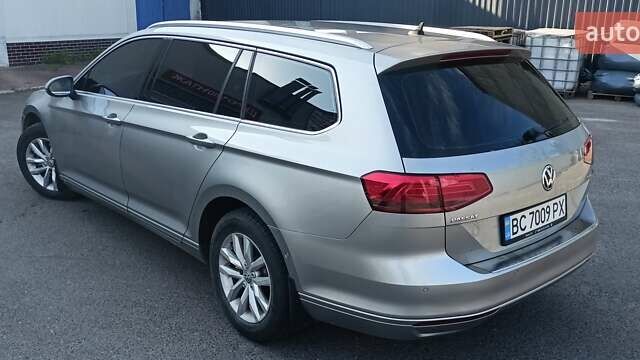 Бежевый Фольксваген Пассат, объемом двигателя 1.6 л и пробегом 247 тыс. км за 13400 $, фото 6 на Automoto.ua