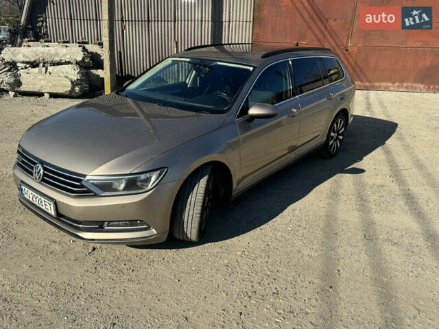 Бежевый Фольксваген Пассат, объемом двигателя 1.6 л и пробегом 300 тыс. км за 12000 $, фото 6 на Automoto.ua