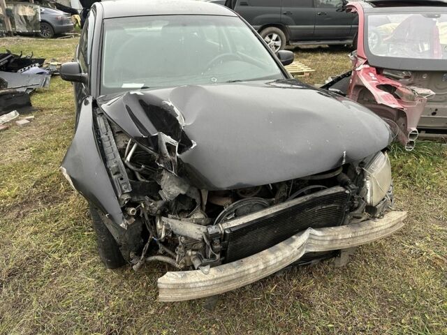 Черный Фольксваген Пассат, объемом двигателя 1.6 л и пробегом 300 тыс. км за 1000 $, фото 1 на Automoto.ua