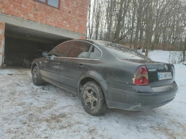 Черный Фольксваген Пассат, объемом двигателя 1.9 л и пробегом 300 тыс. км за 3000 $, фото 7 на Automoto.ua