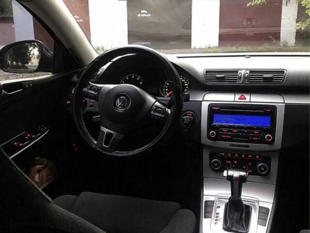 Черный Фольксваген Пассат, объемом двигателя 1.8 л и пробегом 250 тыс. км за 6900 $, фото 3 на Automoto.ua