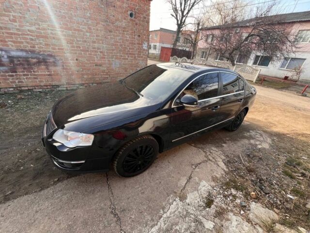 Черный Фольксваген Пассат, объемом двигателя 1.8 л и пробегом 250 тыс. км за 6900 $, фото 8 на Automoto.ua