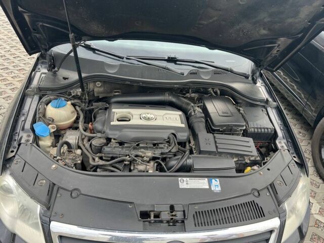 Черный Фольксваген Пассат, объемом двигателя 1.8 л и пробегом 250 тыс. км за 6900 $, фото 5 на Automoto.ua