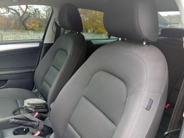 Черный Фольксваген Пассат, объемом двигателя 0 л и пробегом 234 тыс. км за 9100 $, фото 2 на Automoto.ua