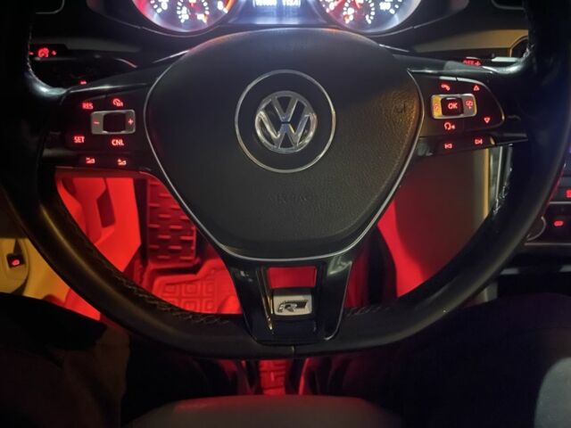 Черный Фольксваген Пассат, объемом двигателя 1.8 л и пробегом 149 тыс. км за 11700 $, фото 22 на Automoto.ua