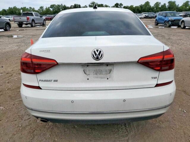 Черный Фольксваген Пассат, объемом двигателя 1.8 л и пробегом 78 тыс. км за 2300 $, фото 5 на Automoto.ua