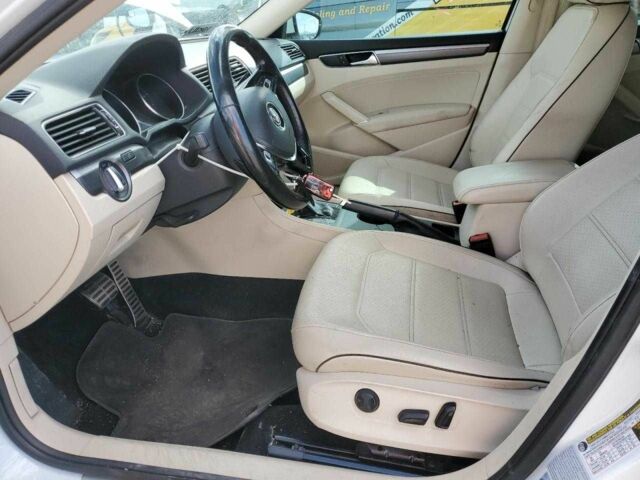 Черный Фольксваген Пассат, объемом двигателя 1.8 л и пробегом 79 тыс. км за 2300 $, фото 6 на Automoto.ua