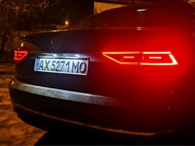 Черный Фольксваген Пассат, объемом двигателя 1.8 л и пробегом 149 тыс. км за 11700 $, фото 19 на Automoto.ua