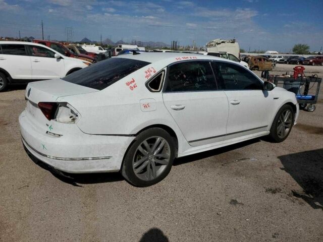 Черный Фольксваген Пассат, объемом двигателя 1.8 л и пробегом 79 тыс. км за 2300 $, фото 2 на Automoto.ua